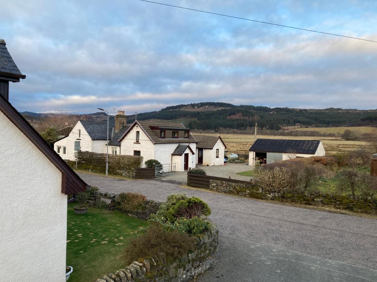 The Horseshoe Inn Lochgilphead Exterior photo